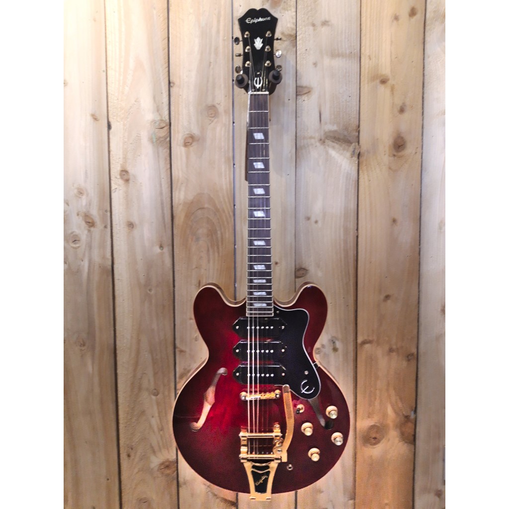 Epiphone Riviera Custom P93 in Wine Red with Bigsby