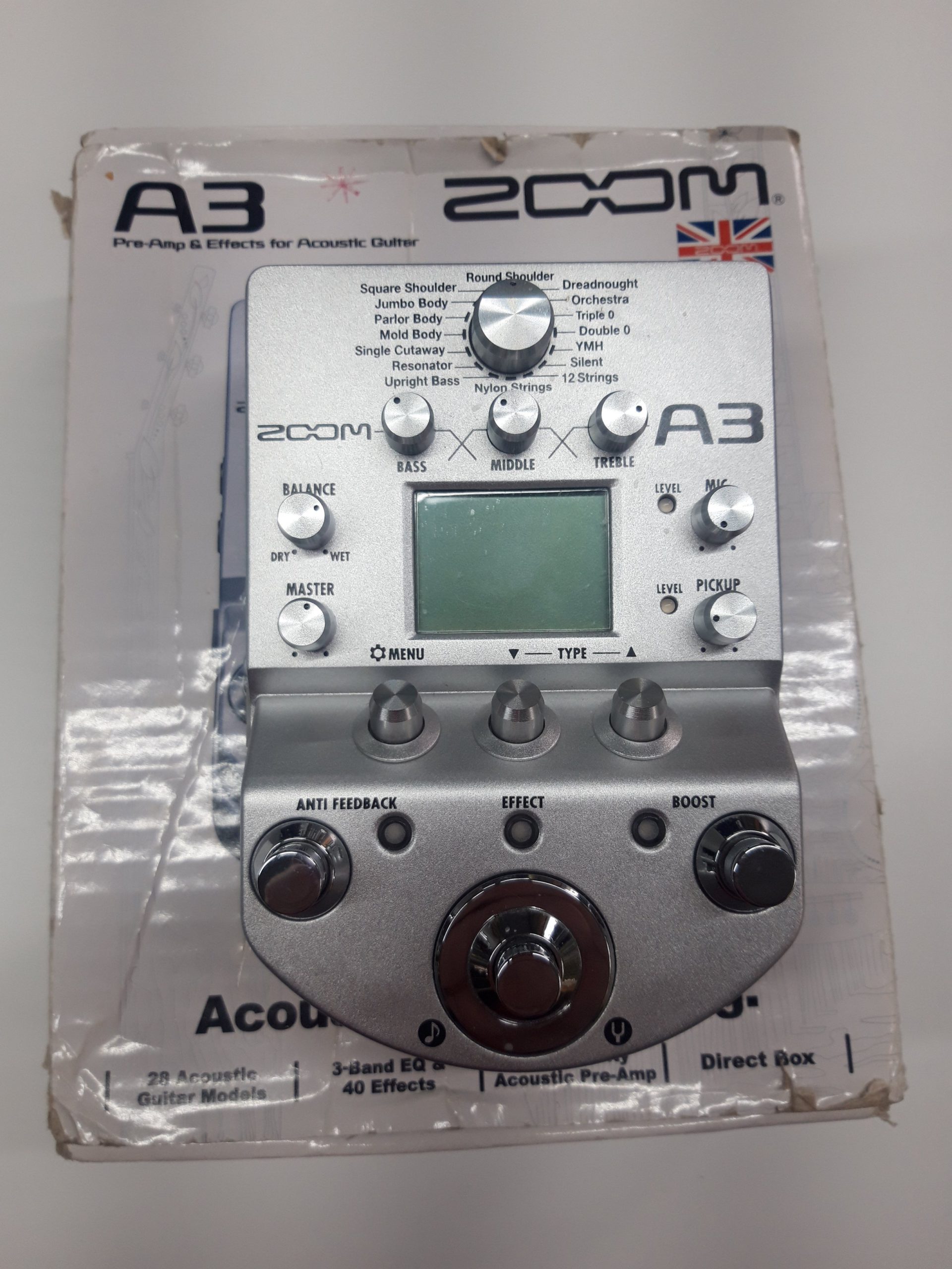 Zoom A3 Acoustic Pre-Amp and Effects Processor